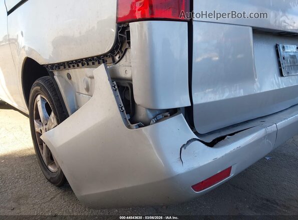 WD4PG2EE1G3111262 2016 MERCEDES-BENZ METRIS Серебряный Вид спереди