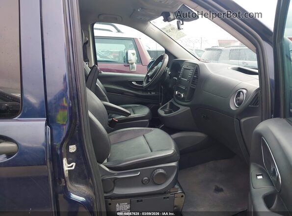 WD4PG2EE6G3097133 2016 MERCEDES-BENZ METRIS Blue Widok wnętrza z przodu