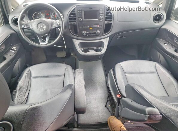WD4PG2EE8J3371732 2018 MERCEDES-BENZ METRIS Черный 