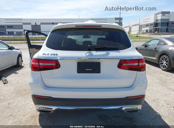 WDC0G4JB0KV163248 2019 MERCEDES-BENZ GLC 300 White 
