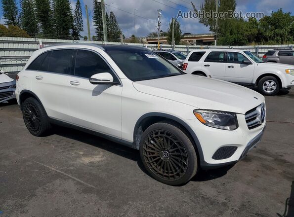 WDC0G4JB2JV037391 2018 MERCEDES-BENZ GLC-CLASS White Front right