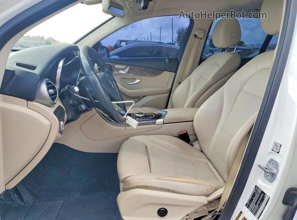 WDC0G4JB2JV037391 2018 MERCEDES-BENZ GLC-CLASS White Front interior view