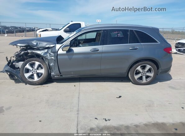 WDC0G4JB2KV127979 2019 MERCEDES-BENZ GLC 300 Gray Вид задньої частини салону