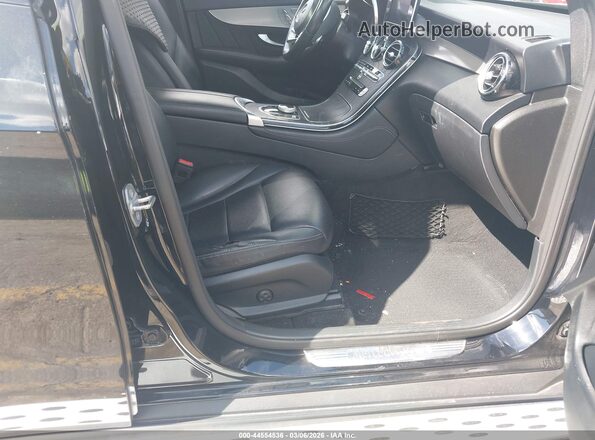 WDC0G4JB3KF562794 2019 MERCEDES-BENZ GLC 300 Black წინა სალონის ხედი