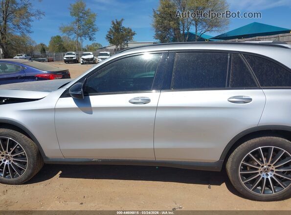 WDC0G4JB4JV088522 2018 MERCEDES-BENZ GLC 300 Silver 