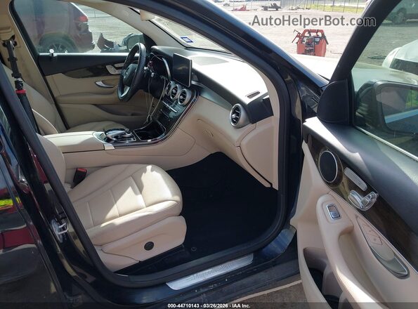 WDC0G4JB5GF103998 2016 MERCEDES-BENZ GLC 300 Black Widok wnętrza z przodu