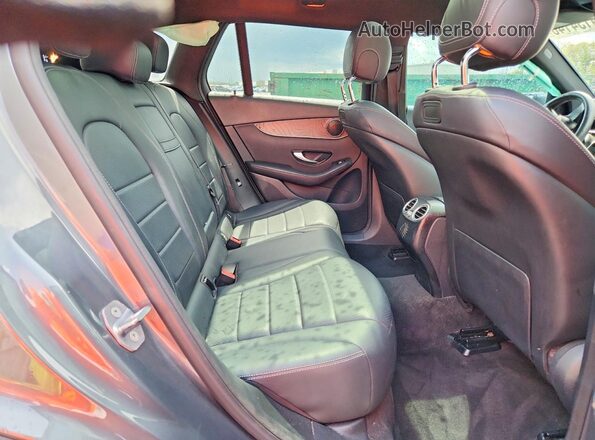 WDC0G4JB5JV075942 2018 MERCEDES-BENZ GLC-CLASS Gray Вид задньої частини салону
