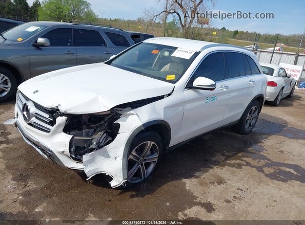 WDC0G4JB9KV124738 2019 MERCEDES-BENZ GLC 300 White Առջևի ձախ երեք քառորդ տեսարան
