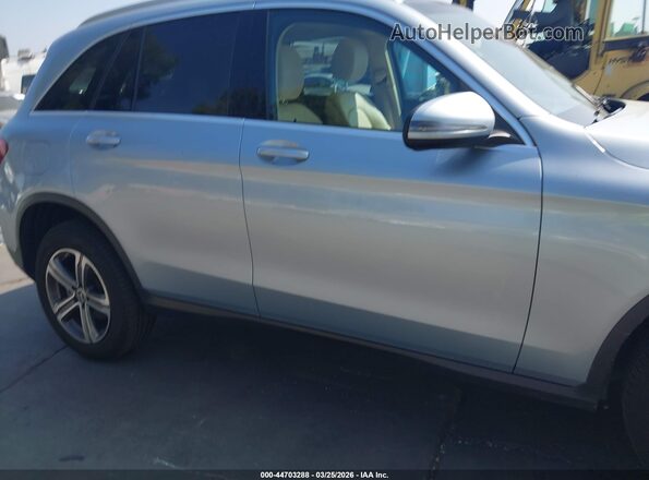 WDC0G4JBXJV091280 2018 MERCEDES-BENZ GLC 300 Light Blue 