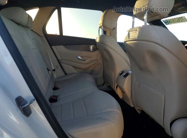 WDC0G4KB1JV112869 2018 MERCEDES-BENZ GLC-CLASS White 