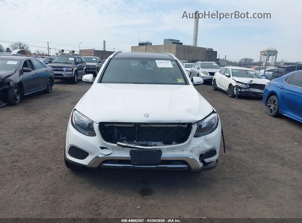 WDC0G4KB2HF149918 2017 MERCEDES-BENZ GLC 300 White Вид спереду