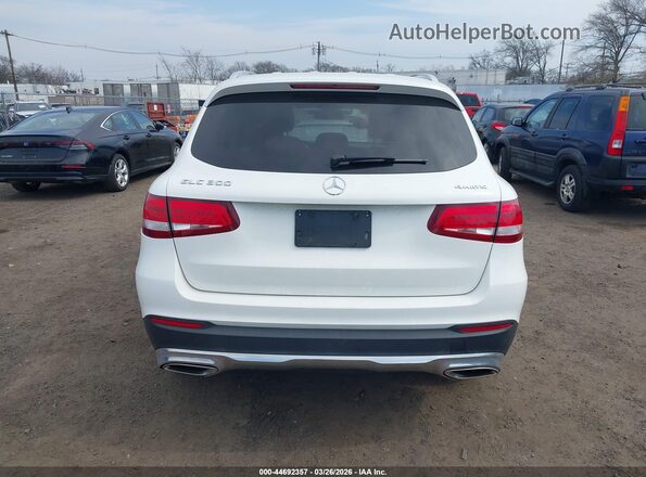 WDC0G4KB2HF149918 2017 MERCEDES-BENZ GLC 300 White 