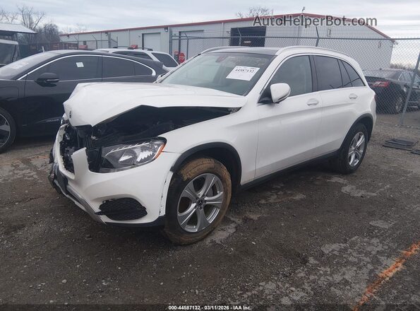 WDC0G4KB3JV034451 2018 MERCEDES-BENZ GLC 300 Белый Передняя левая четверть