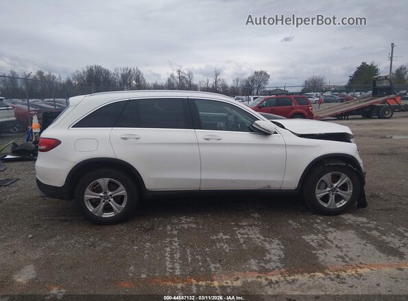 WDC0G4KB3JV034451 2018 MERCEDES-BENZ GLC 300 Белый Вид задней части салона