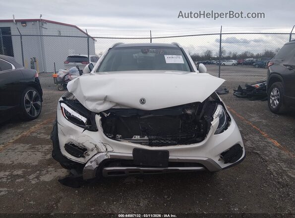 WDC0G4KB3JV034451 2018 MERCEDES-BENZ GLC 300 Белый Вид щитка приборов