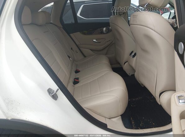 WDC0G4KB3JV034451 2018 MERCEDES-BENZ GLC 300 Белый Вид наклейки с VIN-кодом