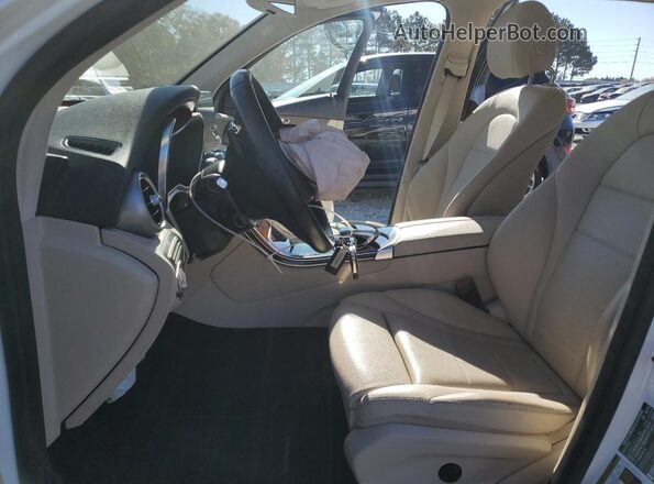 WDC0G4KB7GF089925 2016 MERCEDES-BENZ GLC-CLASS White Widok wnętrza z przodu