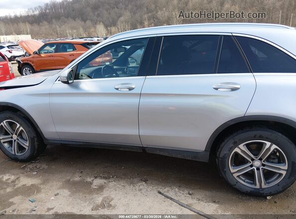 WDC0G4KB8HF155416 2017 MERCEDES-BENZ GLC 300 Silver სალონის 360-გრადუსიანი ხედი