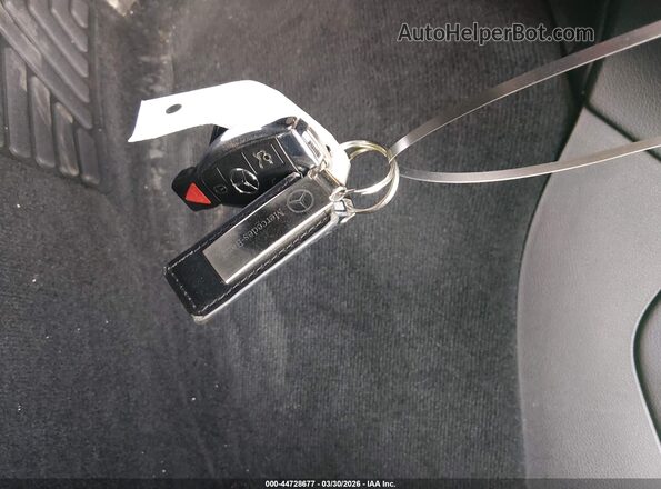 WDC0G4KB8HF155416 2017 MERCEDES-BENZ GLC 300 Silver წინა პანელის ხედი