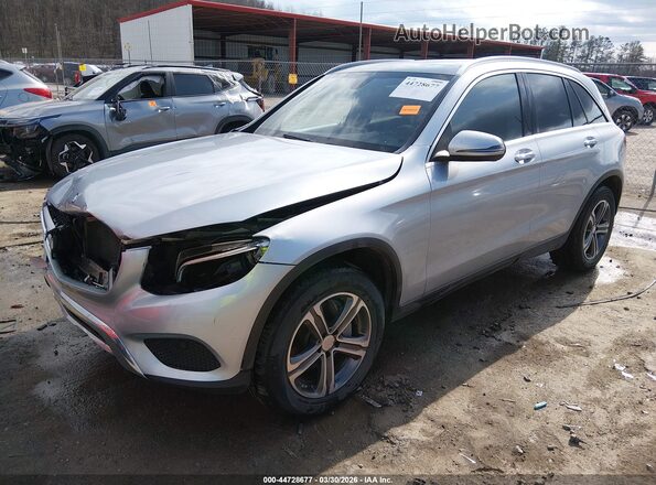 WDC0G4KB8HF155416 2017 MERCEDES-BENZ GLC 300 Silver წინა მარცხენა ხედი სამი მეოთხედიდან