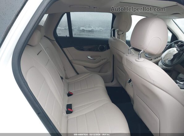 WDC0G4KBXKV153082 2019 MERCEDES-BENZ GLC 300 White Vista de la etiqueta del VIN