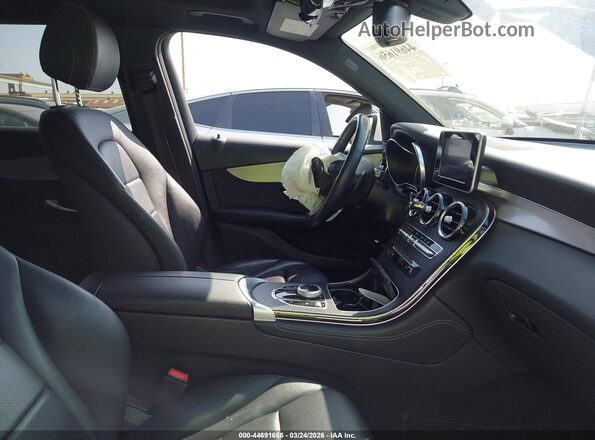 WDC0G5EB3KF619463 2019 MERCEDES-BENZ GLC 350E White Вид салону спереду