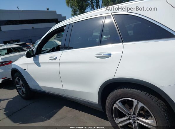 WDC0G5EB3KF619463 2019 MERCEDES-BENZ GLC 350E White Панорамний вид салону 360°