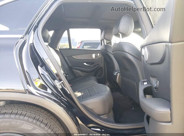 WDC0G8DB3LF727473 2020 MERCEDES-BENZ GLC 300 Black 