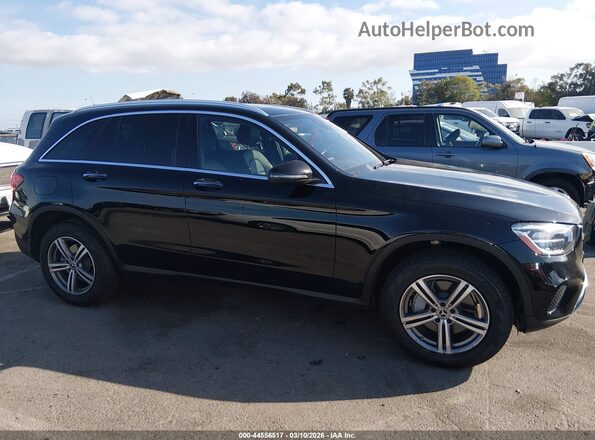 WDC0G8DB3LF727473 2020 MERCEDES-BENZ GLC 300 Black 