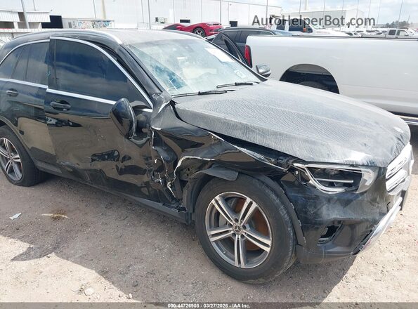 WDC0G8DB8LF737268 2020 MERCEDES-BENZ GLC 300 Черный Вид спереди