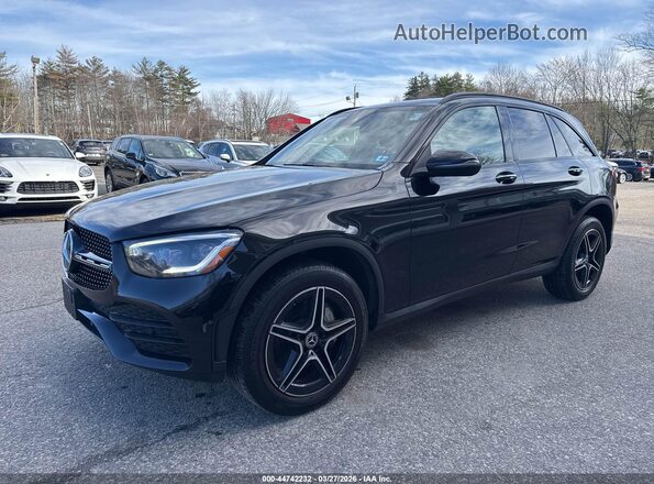 WDC0G8EB4LF689590 2020 MERCEDES-BENZ GLC 300 Black Front left