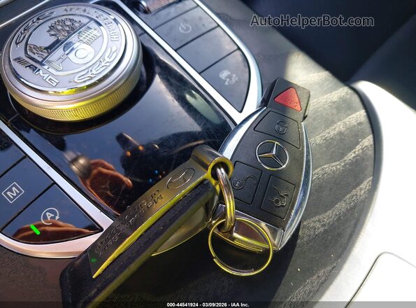 WDC0J4KB4KF588689 2019 MERCEDES-BENZ GLC 300 COUPE White Widok deski rozdzielczej