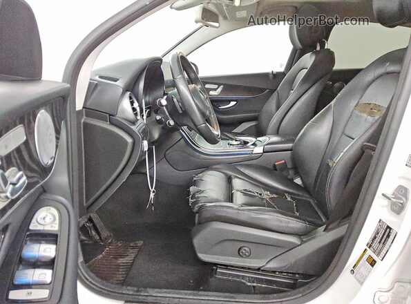 WDC0J4KB6HF245777 2017 MERCEDES-BENZ GLC-CLASS White Vista interior delantera