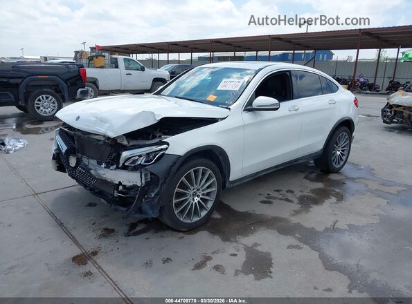 WDC0J4KB6KF667362 2019 MERCEDES-BENZ GLC 300 COUPE White Przód lewy