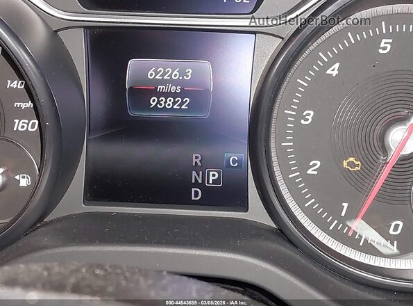 WDCTG4EB0JJ367237 2018 MERCEDES-BENZ GLA 250 Red Vista de los asientos traseros