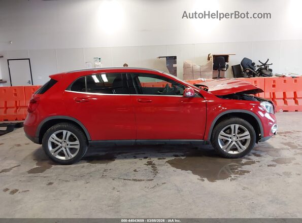 WDCTG4EB0JJ367237 2018 MERCEDES-BENZ GLA 250 Red Vista interior de 360 grados