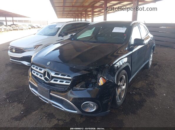 WDCTG4EB0LJ684955 2020 MERCEDES-BENZ GLA 250 Black Widok z przodu