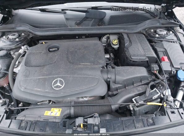 WDCTG4EB1KU011086 2019 MERCEDES-BENZ GLA 250 Black Вид ззаду