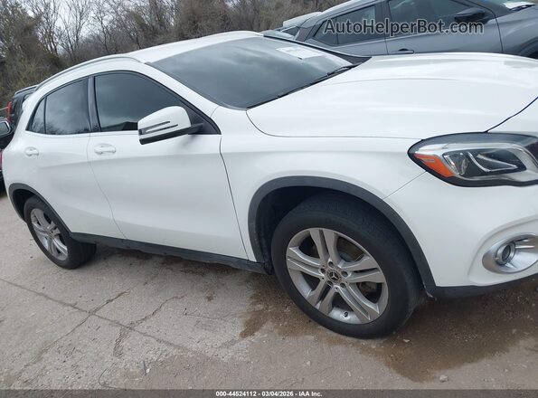 WDCTG4EB4LU023623 2020 MERCEDES-BENZ GLA 250 Cream Սալոնի հետևի տեսք