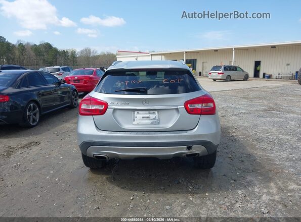 WDCTG4EB6GJ201586 2016 MERCEDES-BENZ GLA 250 Silver 