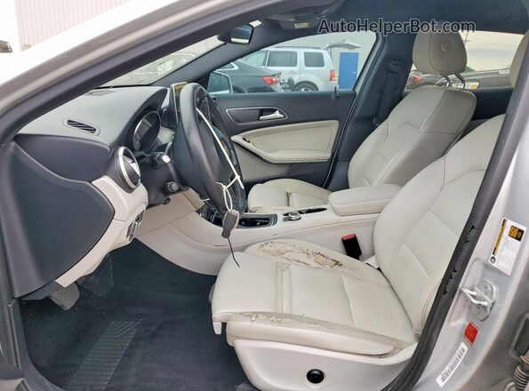 WDCTG4EB6GJ255678 2016 MERCEDES-BENZ GLA Silver Vista interior delantera