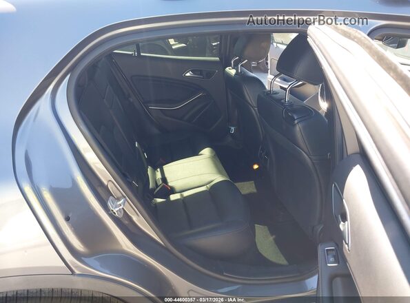 WDCTG4EB9GJ220617 2016 MERCEDES-BENZ GLA 250 Серебряный Вид наклейки с VIN-кодом