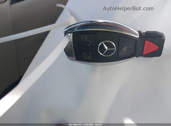 WDCTG4EB9KJ542912 2019 MERCEDES-BENZ GLA 250 Gray Առջևի վահանակի տեսք