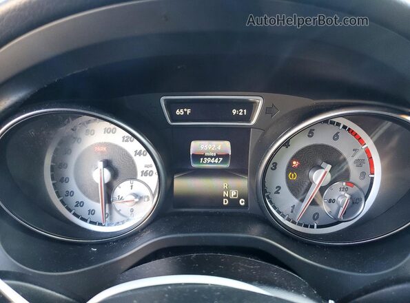 WDCTG4EBXGJ228323 2016 MERCEDES-BENZ GLA Green Սարքավորումների վահանակի տեսք