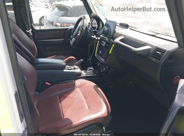 WDCYC7DH8JX285469 2018 MERCEDES-BENZ AMG G 63 White Widok wnętrza z przodu