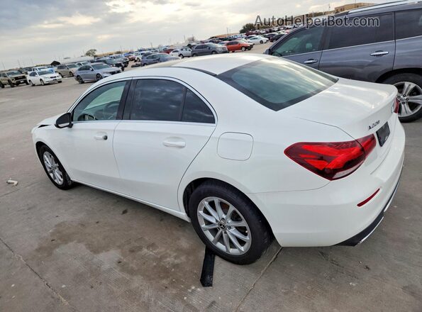 WDD3G4EB2KW016961 2019 MERCEDES-BENZ A White Հետևի ձախ