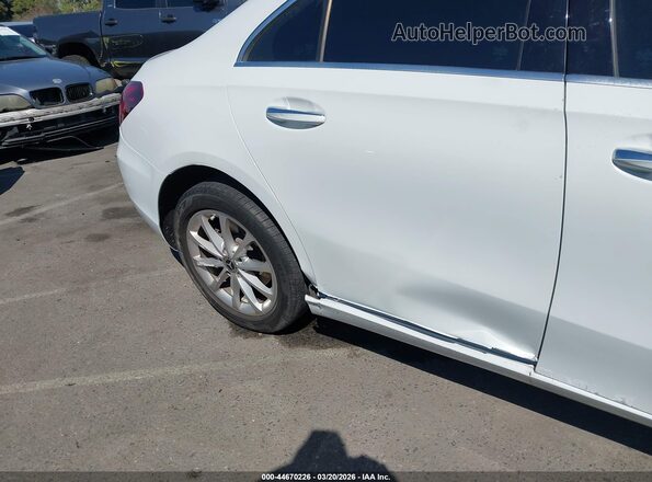 WDD3G4EB2LW038184 2020 MERCEDES-BENZ A 220 White 