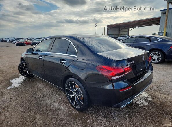 WDD3G4EB4KW022163 2019 MERCEDES-BENZ A Black 