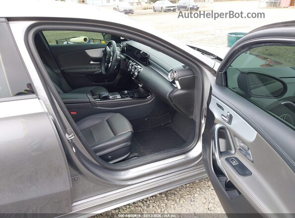 WDD3G4EB5KW001998 2019 MERCEDES-BENZ A 220 Gray Սալոնի դիմացի տեսք