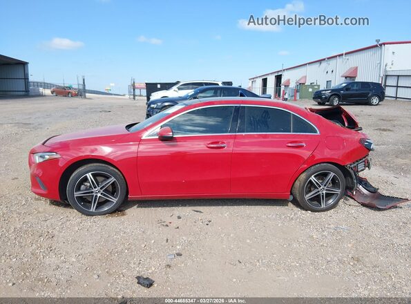 WDD3G4EB8KW014387 2019 MERCEDES-BENZ A 220 Red 